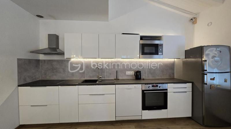 Maison traditionnelle - 130 m² - 7 pièces