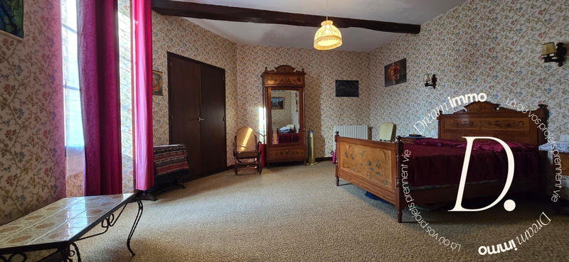 Maison ancienne - 225 m² - 5 pièces