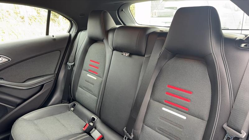 Mercedes Classe a III 180 d 109 7g-Dct Business Executive - Automatique