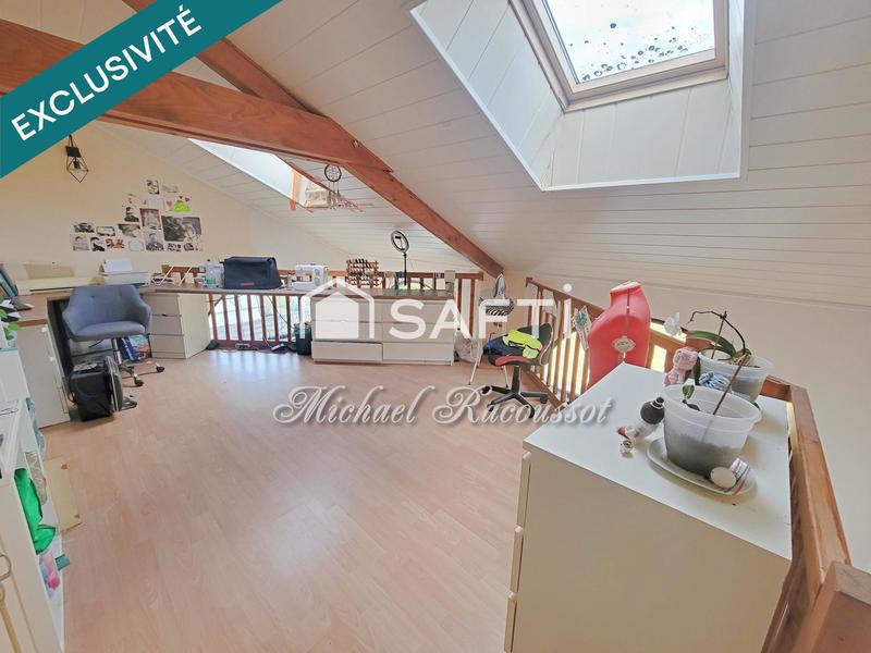 Maison - 164 m² - 8 pièces