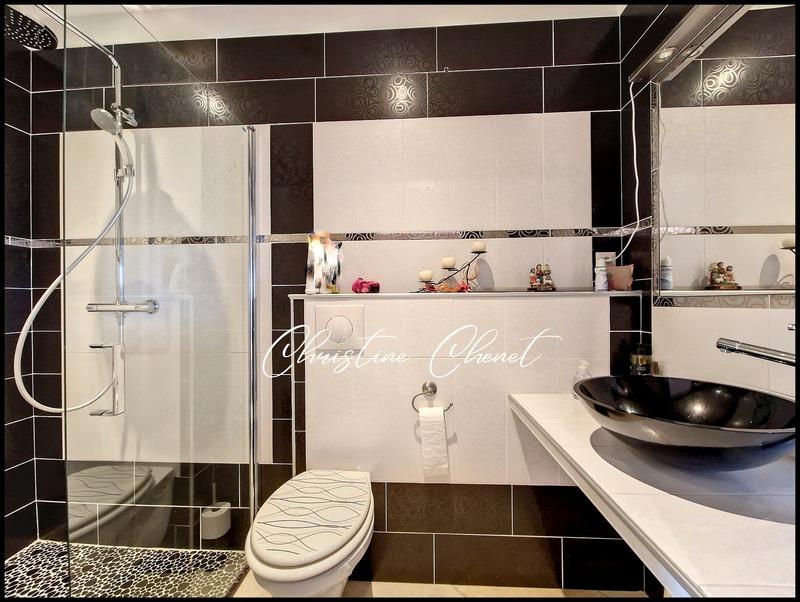 Maison - 174 m² - 5 pièces