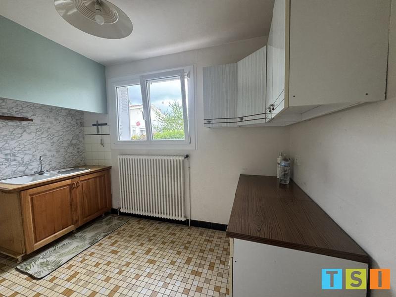 Maison - 95 m² - 5 pièces