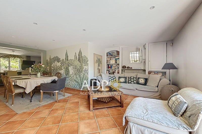 Maison - 150 m² - 4 pièces