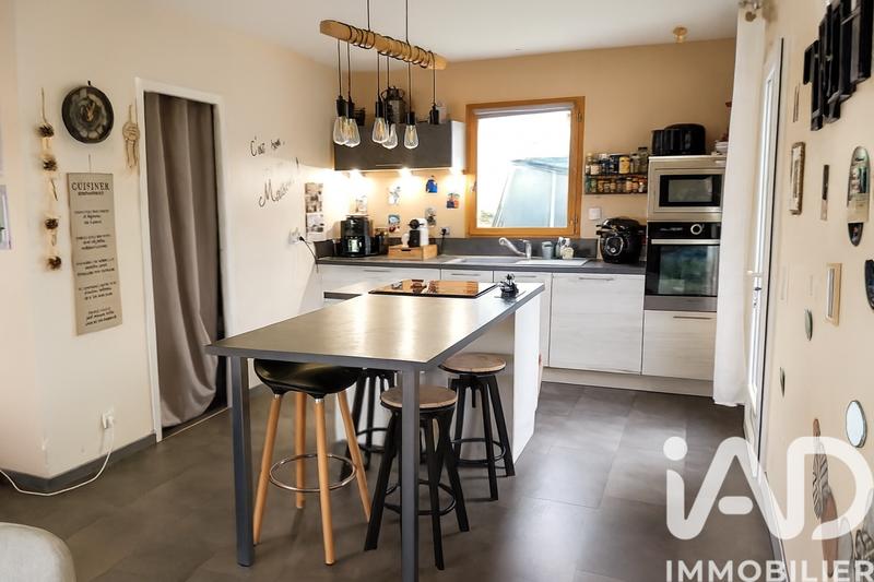 Maison - 86 m² - 5 pièces