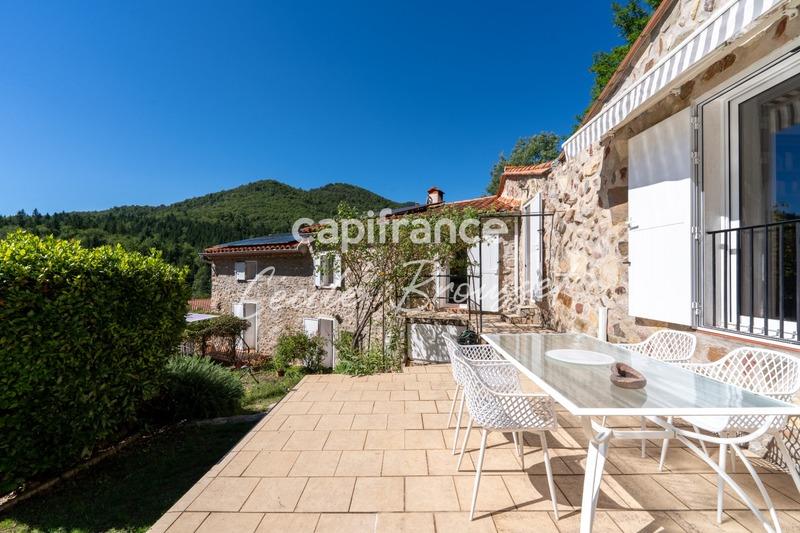 Maison - 140 m² - 7 pièces