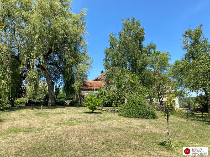 Maison ancienne - 260 m² - 7 pièces