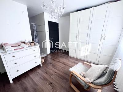 Maison - 158 m² - 6 pièces
