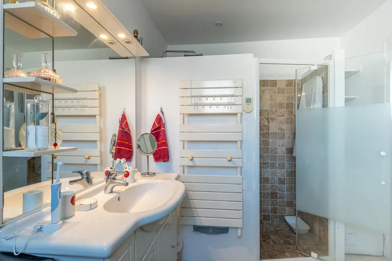 Appartement - 97 m² - 4 pièces