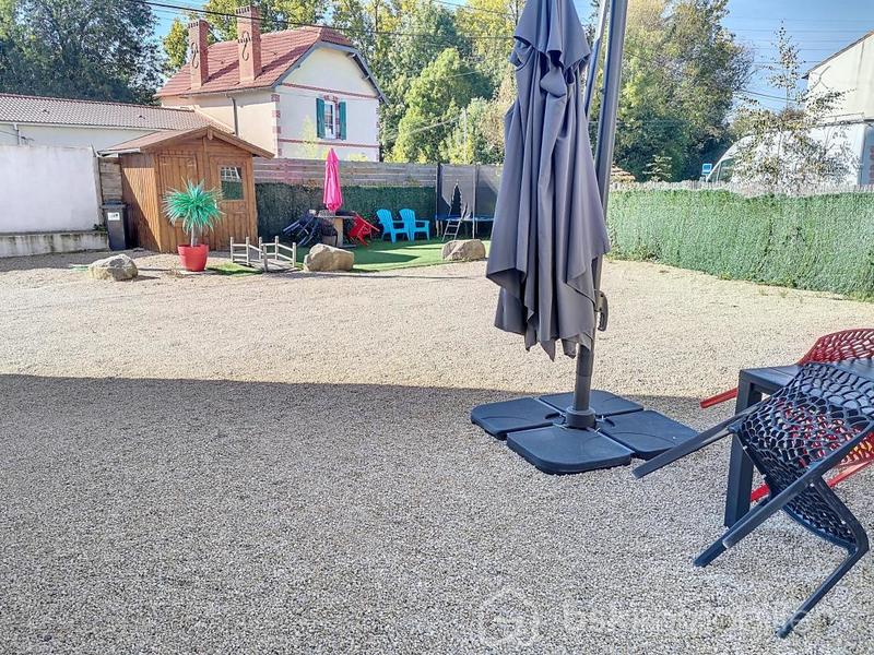 Maison de village - 259 m² - 8 pièces