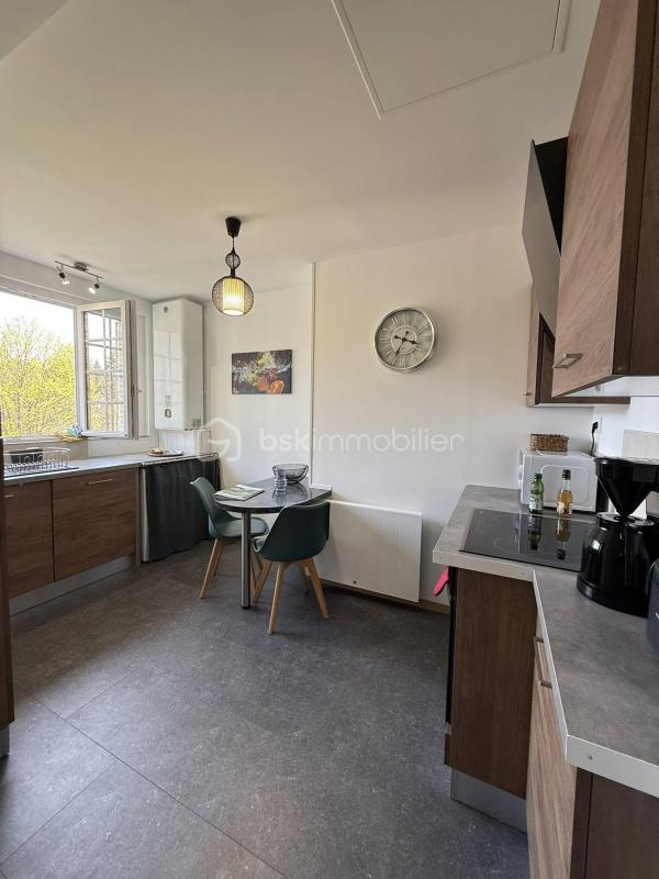 Appartement - 61 m² - 5 pièces