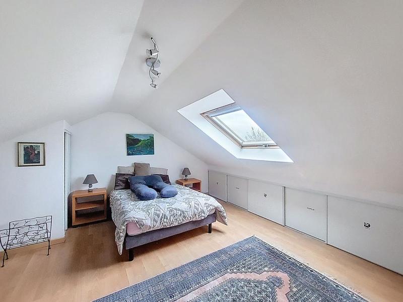 Maison - 148 m² - 7 pièces