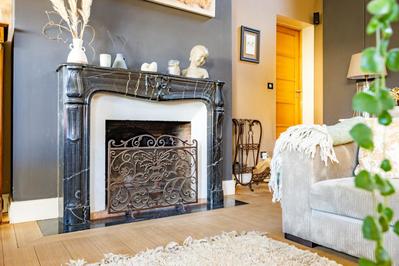 Maison - 245 m² - 7 pièces