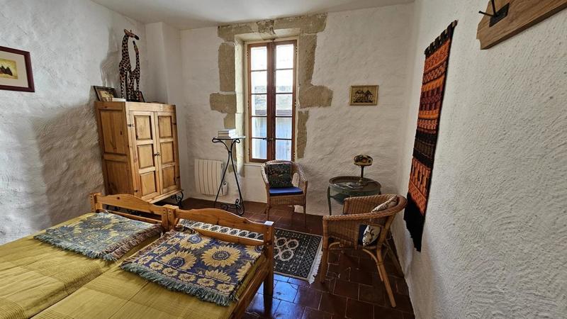 Maison de village - 226 m² - 7 pièces