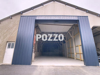 Local d'activité / Entrepôt - 160 m²