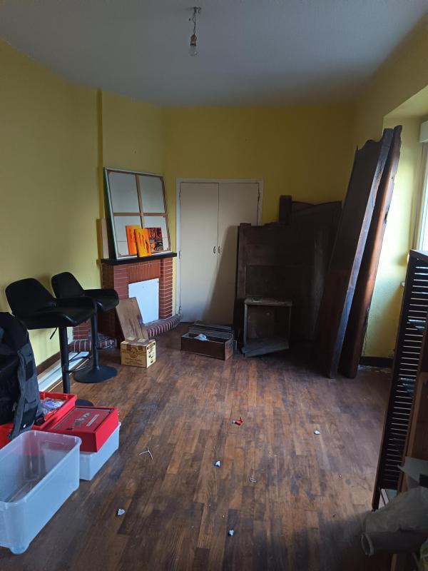 Maison - 145 m² - 10 pièces