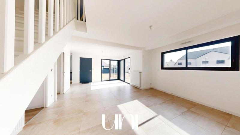 Maison - 108 m² - 6 pièces