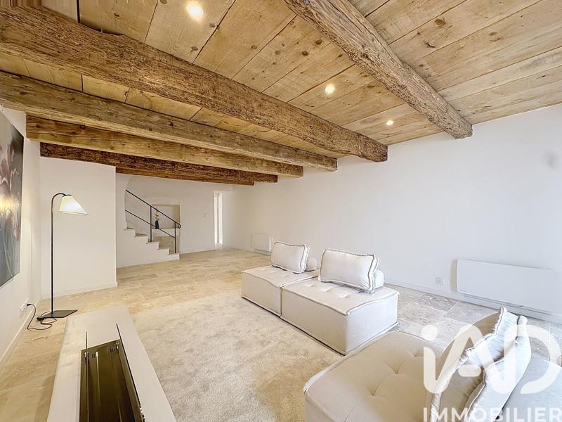 Maison - 143 m² - 6 pièces