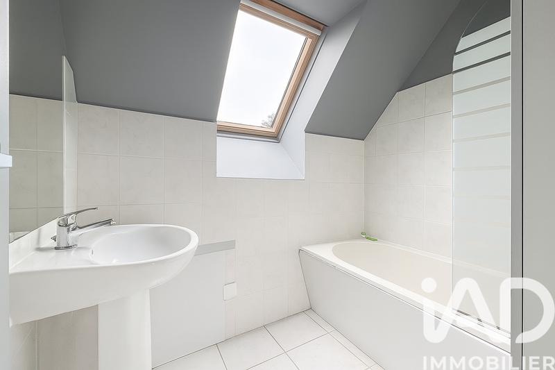 Maison - 87 m² - 5 pièces