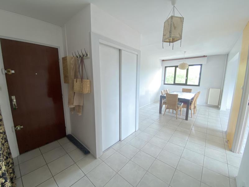 Appartement - 86 m² - 4 pièces