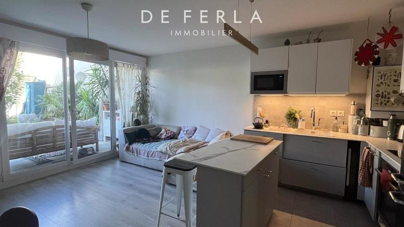 Appartement - 84 m² - 4 pièces