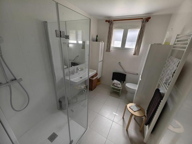 Maison - 175 m² - 12 pièces