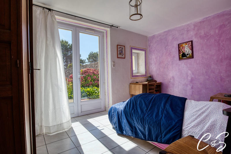 Maison - 96 m² - 5 pièces