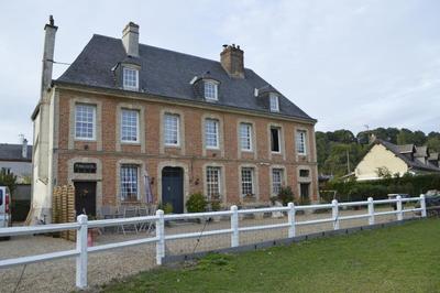 Maison - 190 m² - 8 pièces