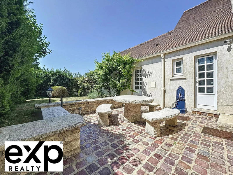 Maison - 189 m² - 10 pièces