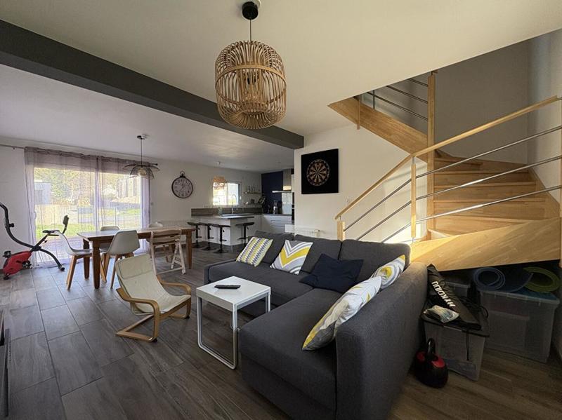 Maison - 76 m² - 5 pièces