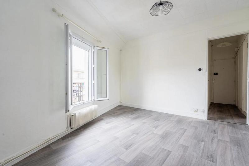 Appartement - 60 m² - 4 pièces