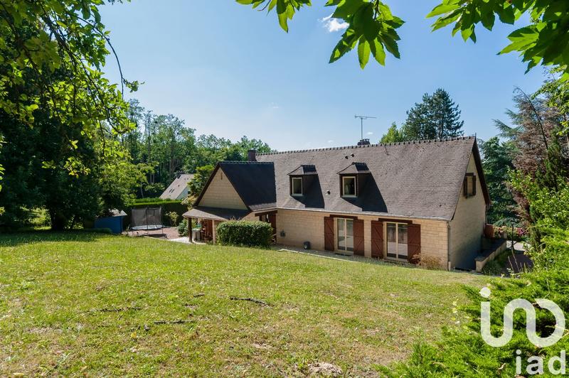 Maison - 220 m² - 8 pièces
