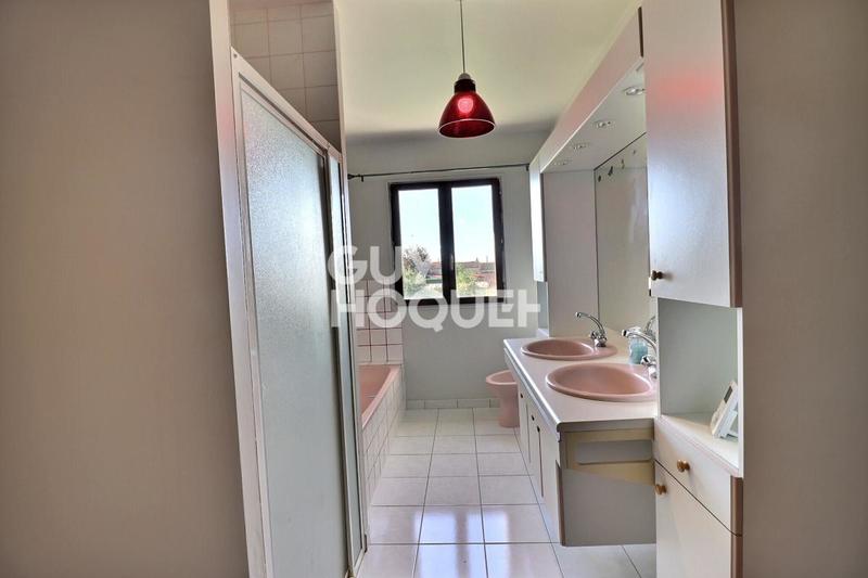 Maison - 157 m² - 6 pièces