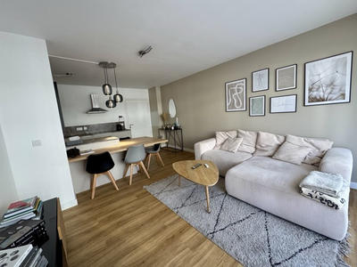 Appartement - 59 m² - 3 pièces