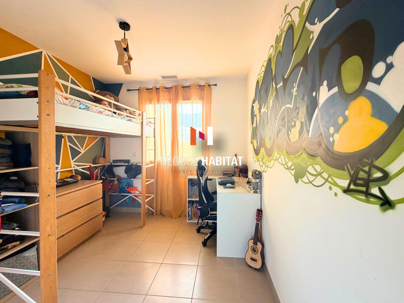 Maison - 98 m² - 5 pièces