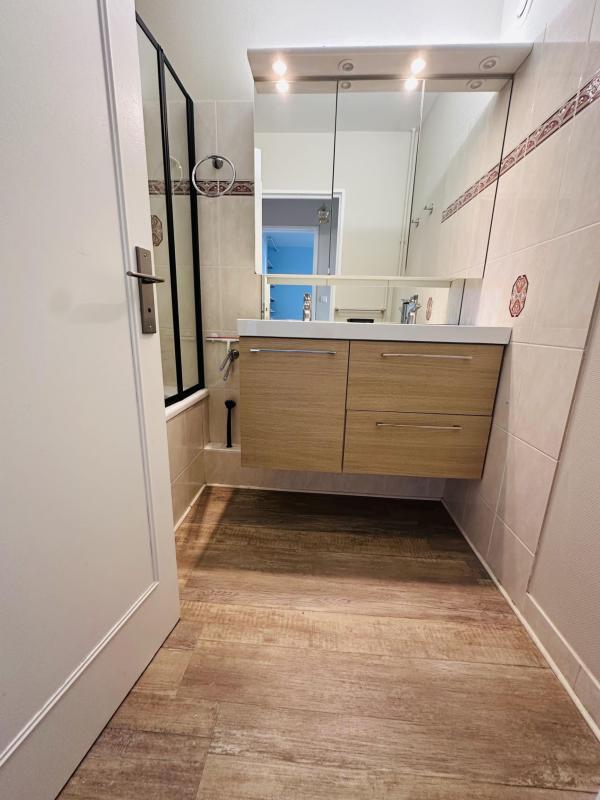 Appartement - 83 m² - 4 pièces