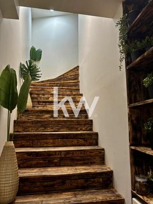 Maison - 147 m² - 5 pièces