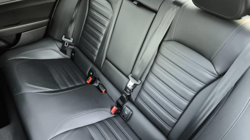 Alfa Romeo Giulia II 2.2 Jtd 210 Q4 At8 Veloce