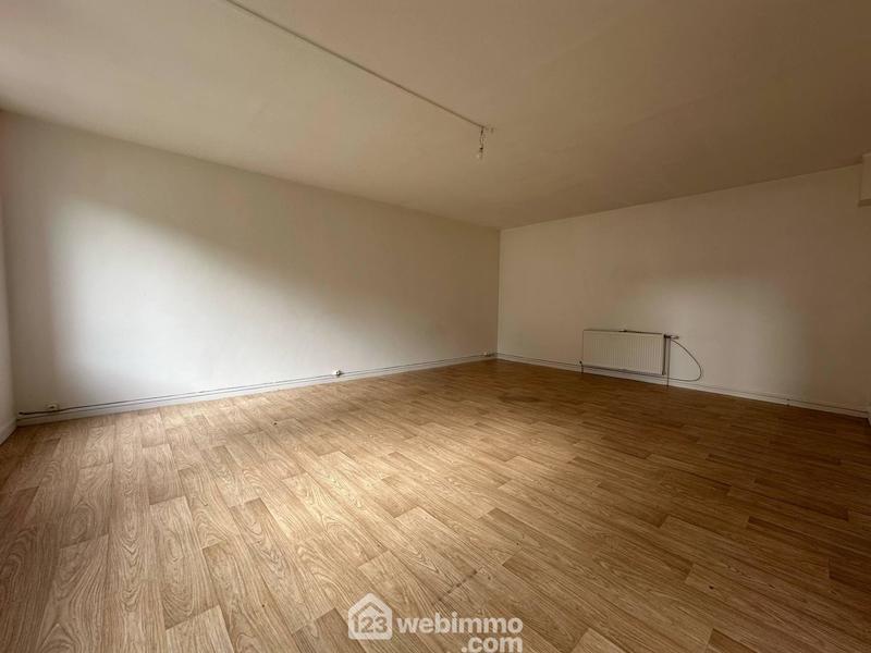 Maison - 306 m² - 13 pièces