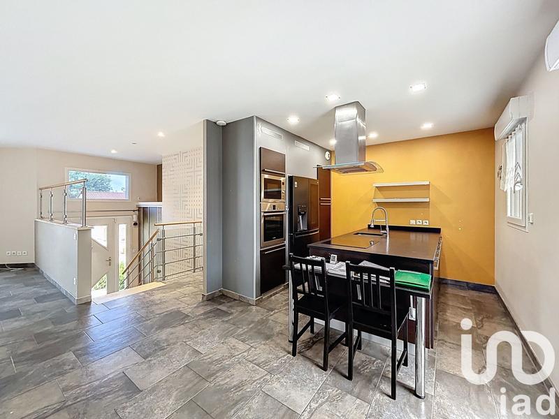 Maison - 170 m² - 6 pièces