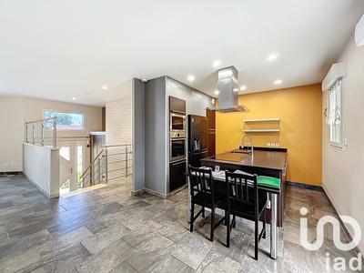 Maison - 170 m² - 6 pièces