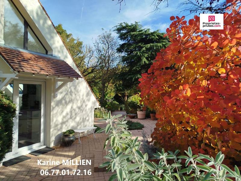 Maison - 204 m² - 6 pièces