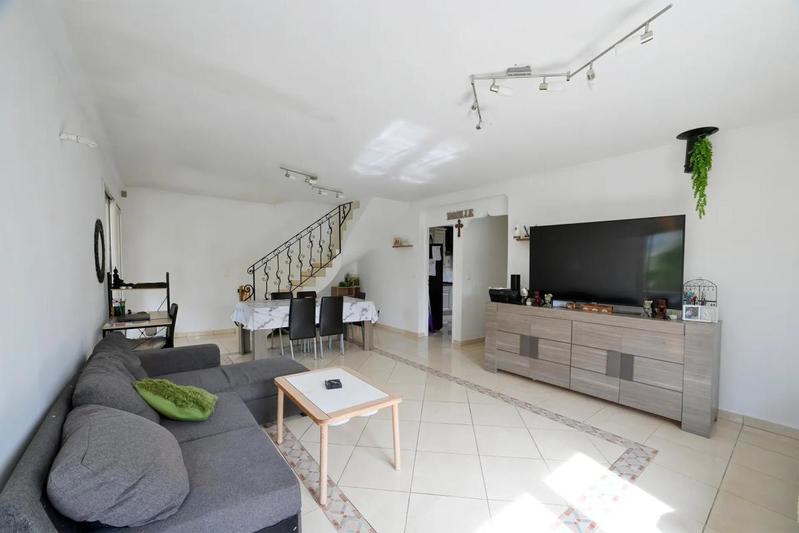 Maison - 160 m² - 7 pièces