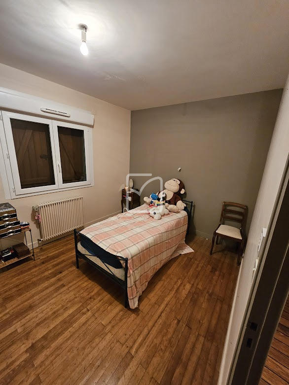 Maison - 168 m² - 7 pièces