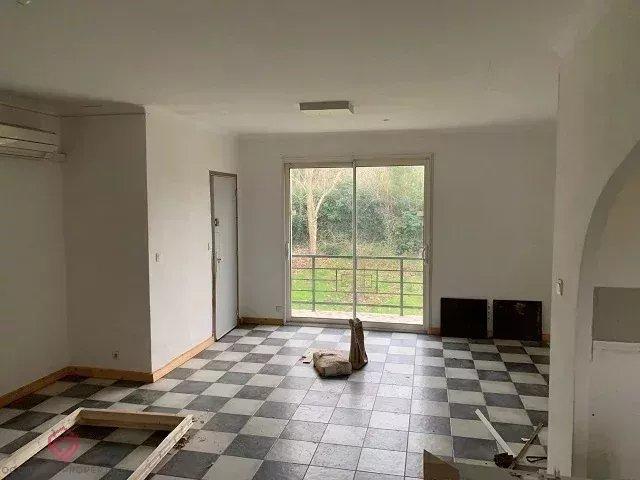Maison - 81 m² - 3 pièces