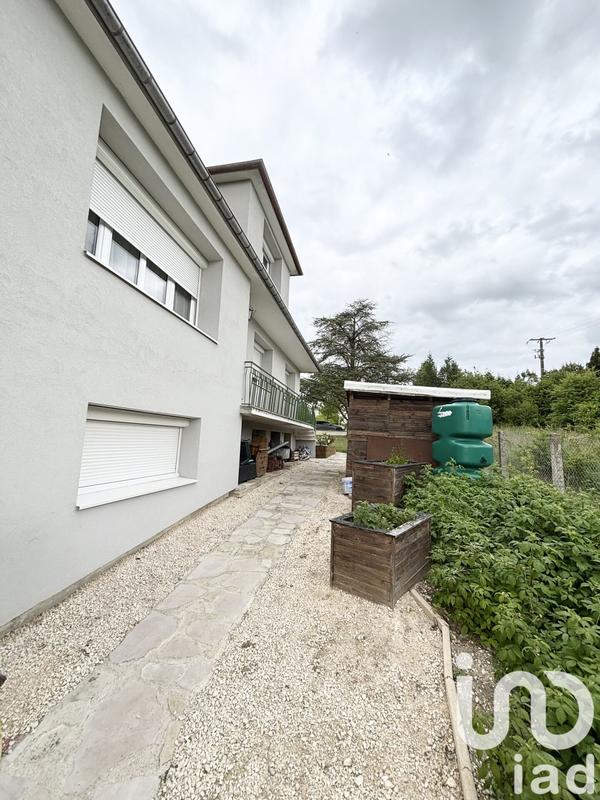 Maison - 279 m² - 11 pièces