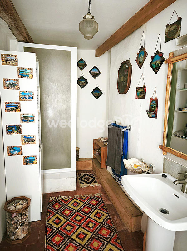 Maison ancienne - 102 m² - 8 pièces