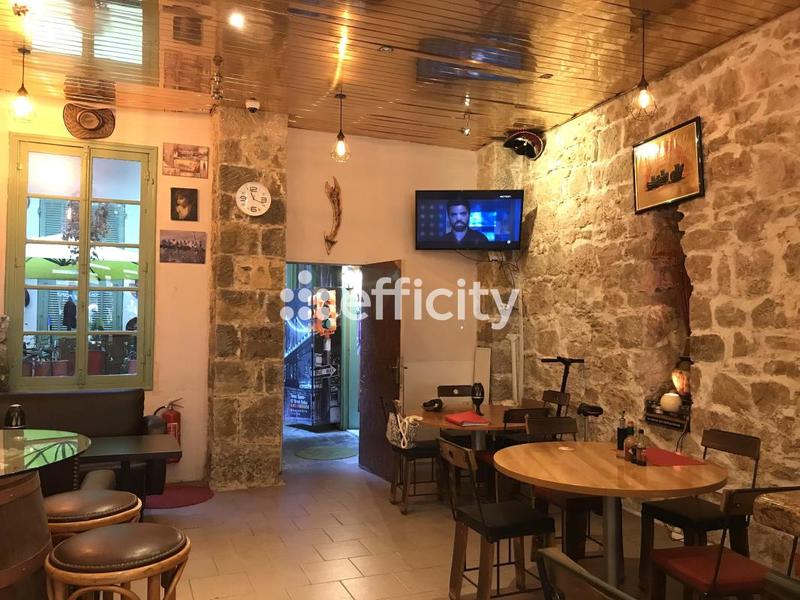 Fonds de commerce - 99 m²