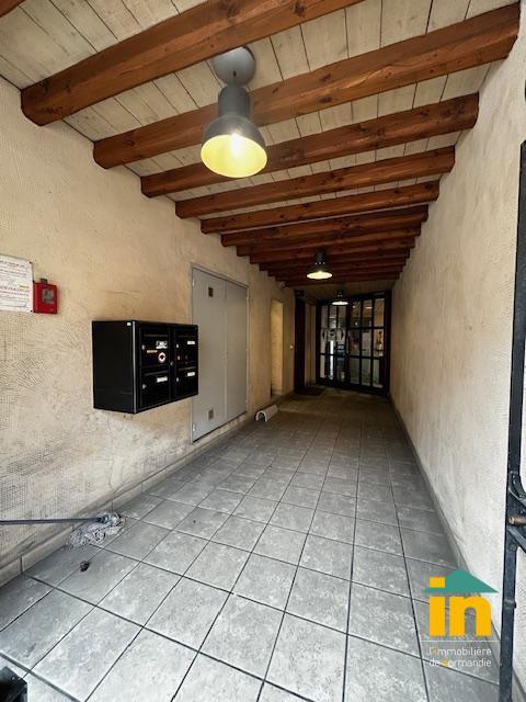 Local commercial - 62 m²