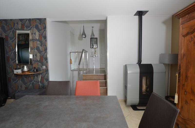 Maison - 104 m² - 4 pièces