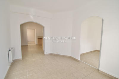 Appartement - 45 m² - 3 pièces